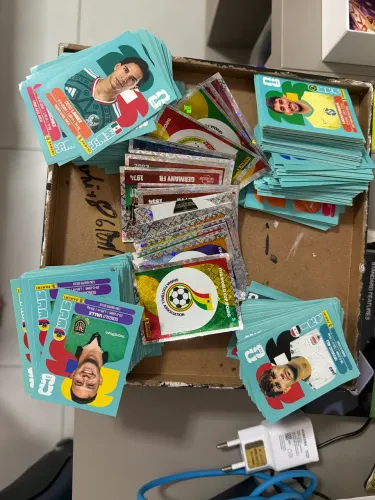 MAIS DE MIL FIGURINHAS A PARTIR DE 0,50 CENTAVOS