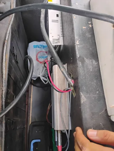 Vendo som automotivo