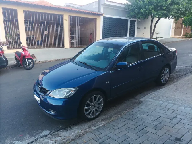 Honda Civic Sedan EX 1.7 16V 130cv Aut. 4P 2005