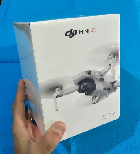 Drone DJI Mini 4K Novo Lacrado - Resolução 4K, Menos de 249g