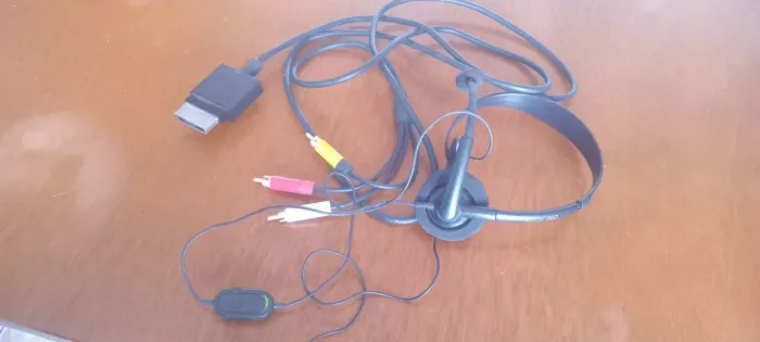Cabo AV e fone pra Xbox 360 original