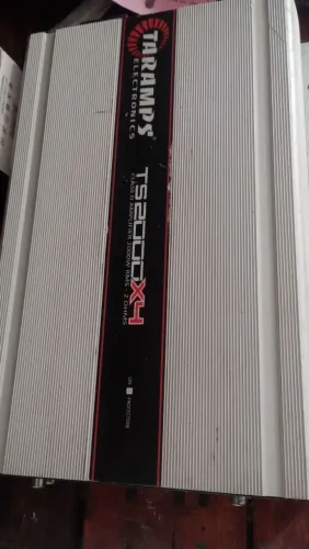 Vendo um Taramps Ts2000-4wtts