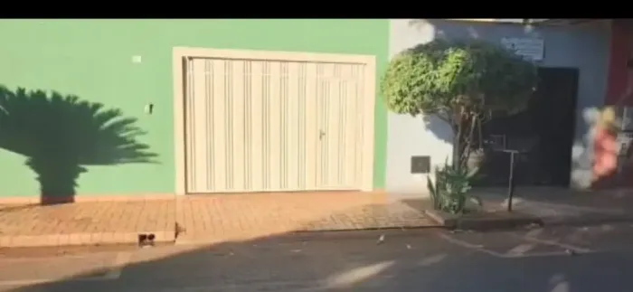 Casa para venda com 144 metros quadrados com 2 quartos em Nova Aurora - Itumbiara - Goiás