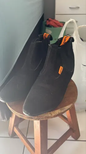 BOTA FEMININA NOVA