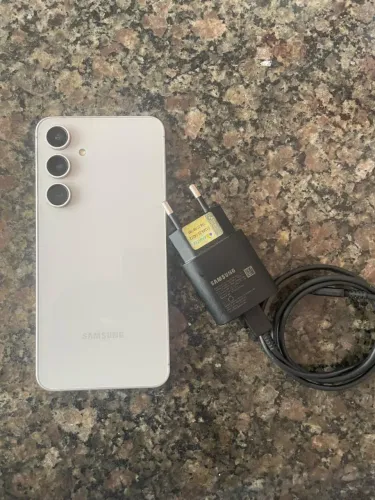 Samsung S24 FE 256G