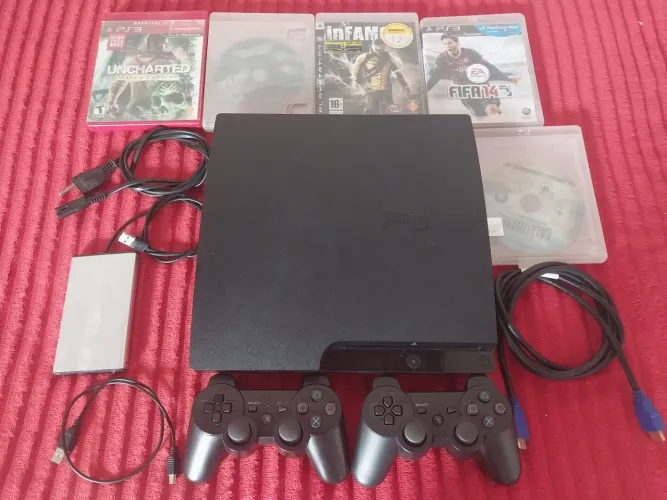 Playstation 3 Completo com 2 Controles funcionando perfeitamente