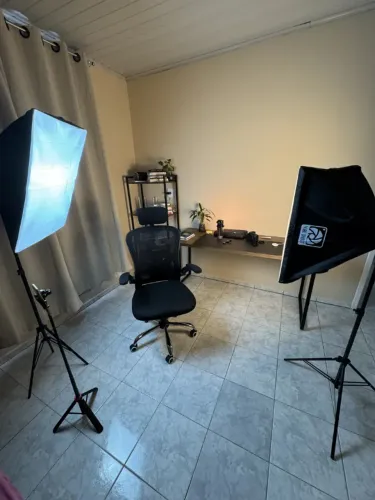 Kit Estúdio: 2 Tripe Iluminação Softbox 70cm E27 Youtubers Vibe Shoot Inmetro Plug Com 10a