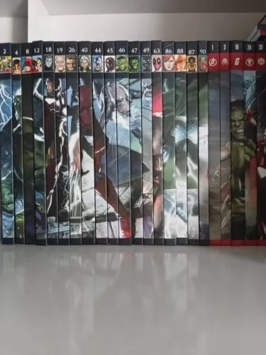 Coleção Marvel Salvat Parcial / Capa preta e capa vermelha