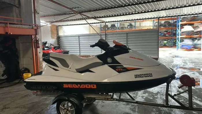 Jet Sky Sea Doo 2010 - 130 GTI, único dono