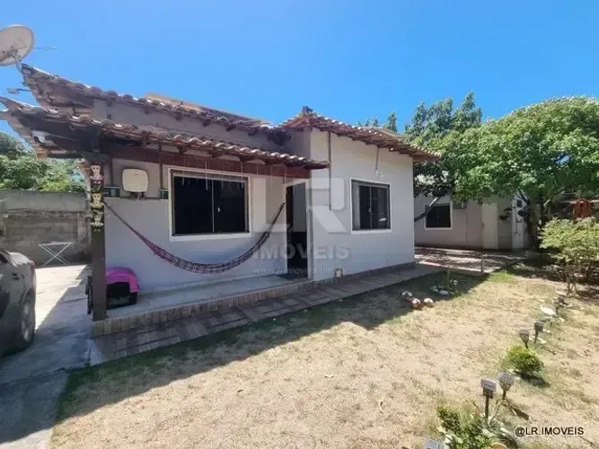 Viva com privacidade, condomínio fechado, apenas 10 unidades, à poucos mts da lagoa *AR03