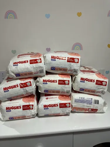 fralda huggies 36 unidades M