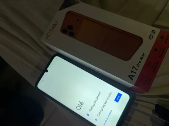 Celular a17 pro max 128gb novo caixa carregador só pega e usar