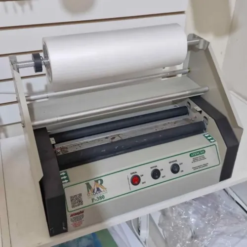 LAMINADORA E PLASTIFICADORA PROFISSIONAL