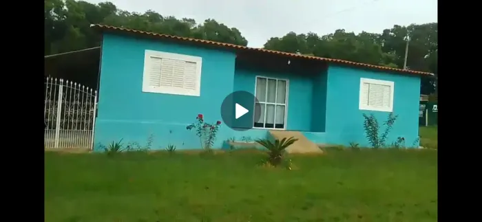 Chácara à venda em Guareí-SP, bairro Zona Rural: 4 quartos, 2 suítes, 1 sala, 3 banheiros,