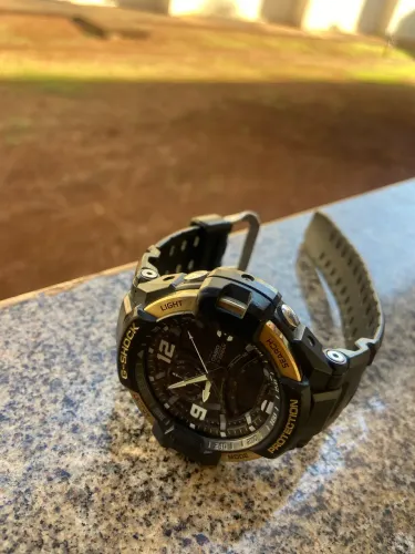 Relógio Casio 5302 GA-1000 G-shock