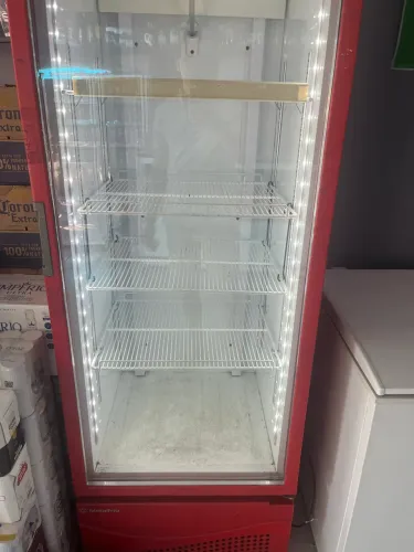 Expositor vertical 127v/ 378 Lt 