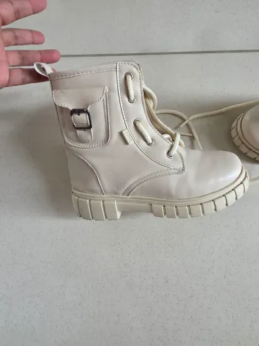 Bota Infantil numeração 29