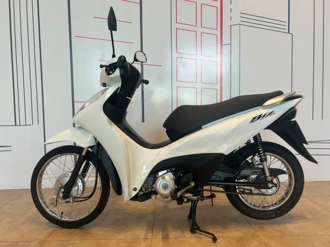 Biz 125 ES