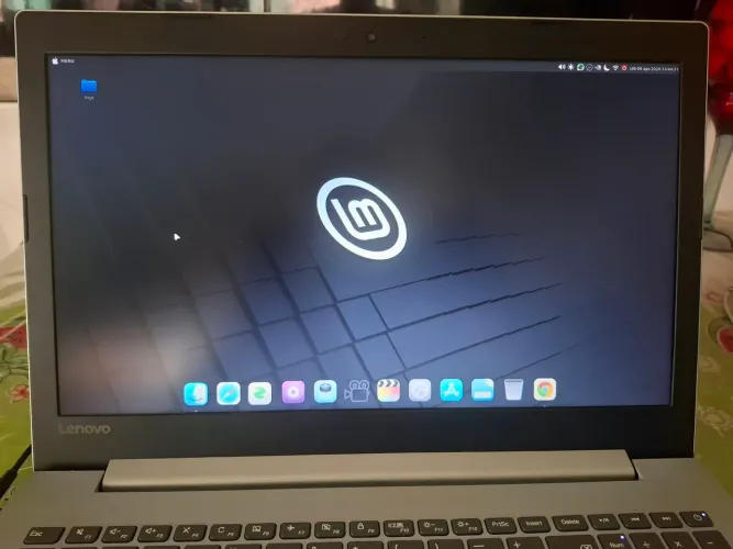 Notebook lenovo ideapad 320 - Intel Core i7-7500, 2 placas de video Geforce + Intel HD 620