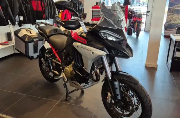 DUCATI MULTISTRADA V4 RALLY ADV