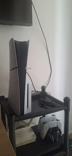 PS5 novíssimo + Base
