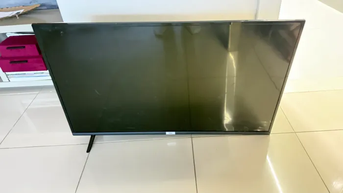 TV TCL ( leia a descrição)