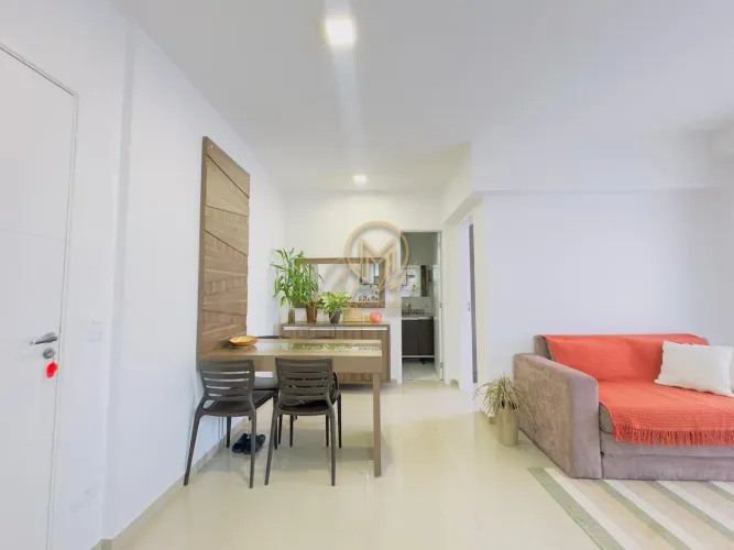 1 dormitório, 46m² privativos, 1 vaga Apartamento à venda no Centro de Curitiba