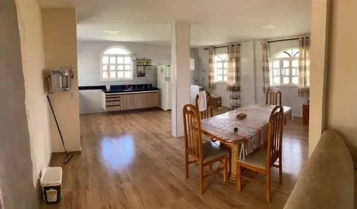 Chácara à venda em Putiri, com casa de 4 quartos, um suíte, 20.000,00 m² por R$ 750.000,00