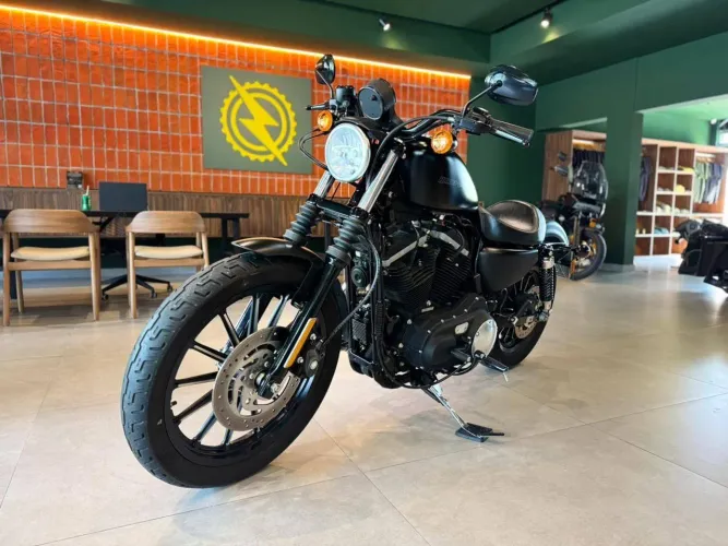 XL 883N HARLEY DAVIDSON XL 883 IRON PRETA 2011/2011