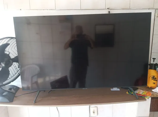 TV Samsung 57 polegadas com defeito
