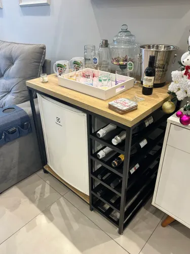 Móvel com Adega para frigobar