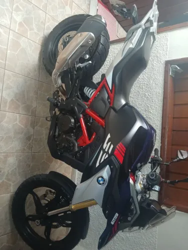 Único dono