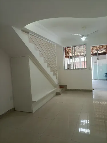 Casa geminada independente individual aceita financiamento bancário possuí habits