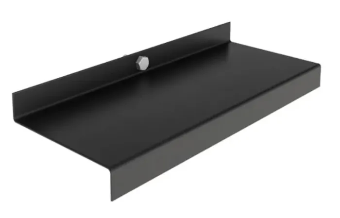 Coisas para loja: manequim, araras, provador
