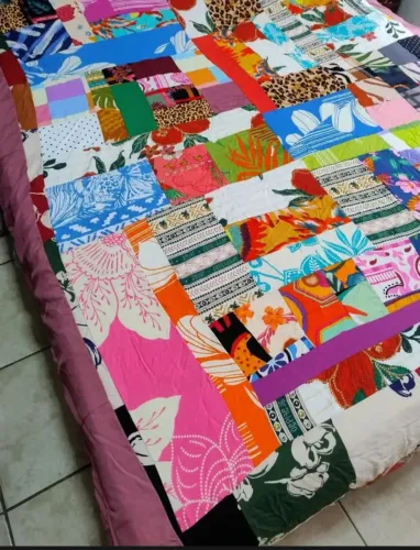 Colcha de retalhos solteiro artesanal csm767