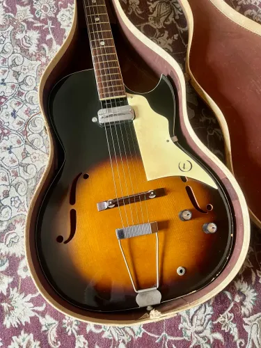 Guitarra Kay Speed Demon K571 1965 Vintage (Harmony/Gibson/Fender) Semi acústica