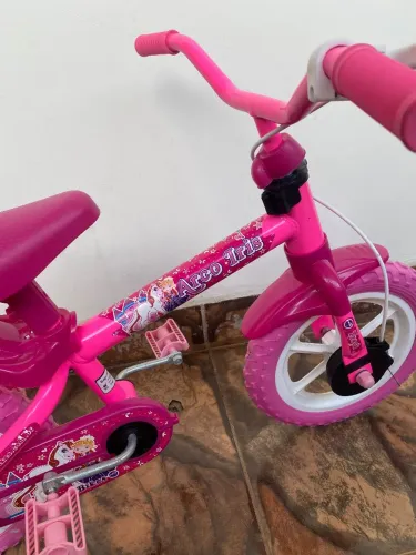 Bicicleta infantil Menina