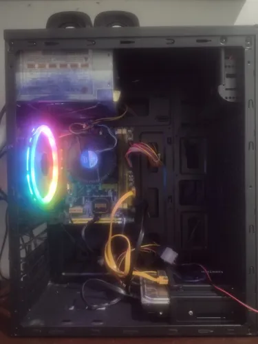 Pc i7 3770 16 giga de ram ssd de 256 mais um HD 500 valor 1200 ou troco em celular