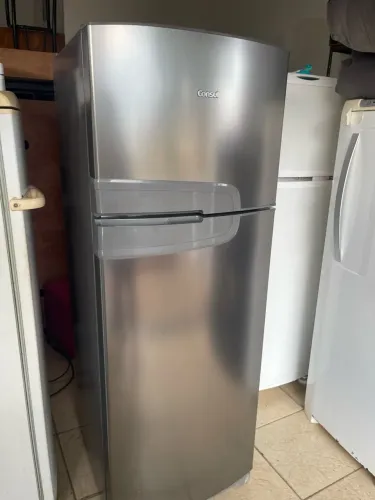 Vendo geladeira funcionando perfeitamente
