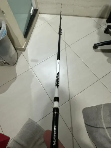 Vara Maruri Hyperion 4 -8LB - Molinete