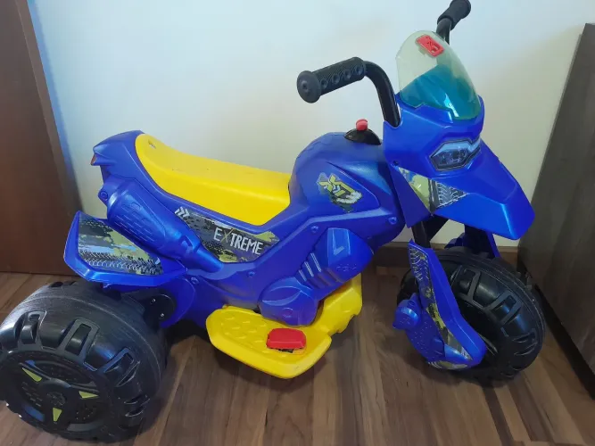 Moto Eletrica bandeirante 