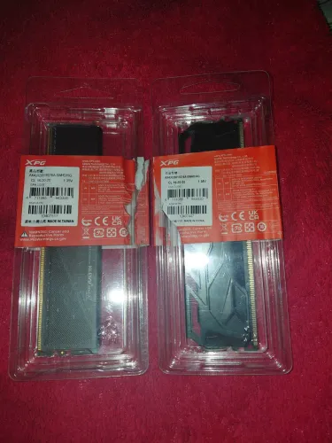 Memória RAM 16GB DDR4