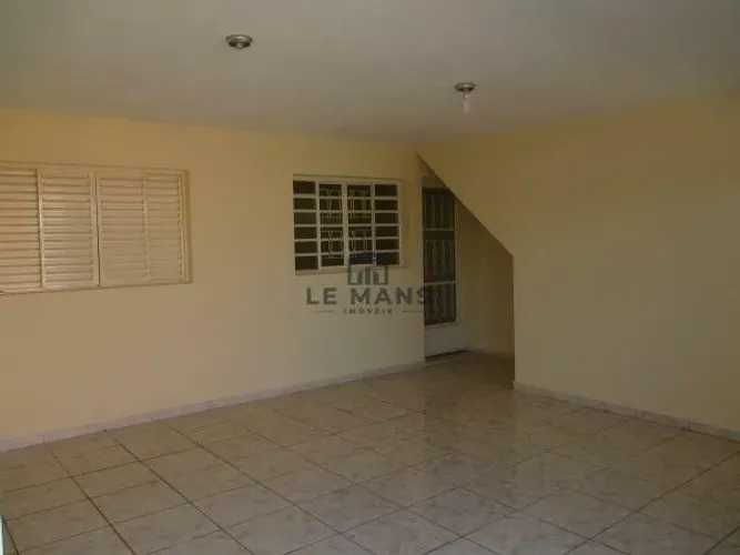 Casa a venda no bairro Jardim Alvorada em Piracicaba/SP