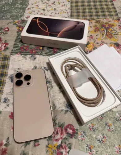 Vende-se Iphone 16 PRO 256G