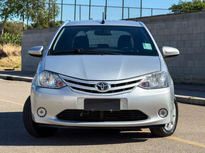 Toyota Etios XS 1.5 Flex 16V 5P Aut. 2017