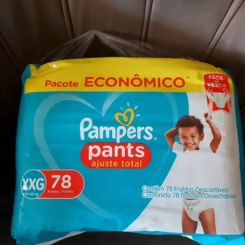 Fraldas dois pacotes por 220