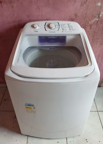 Máquina de lavar Electrolux 13kg