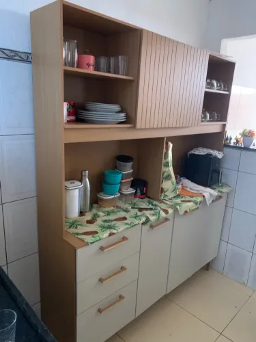 ARMÁRIO DE COZINHA EM ÓTIMO ESTADO