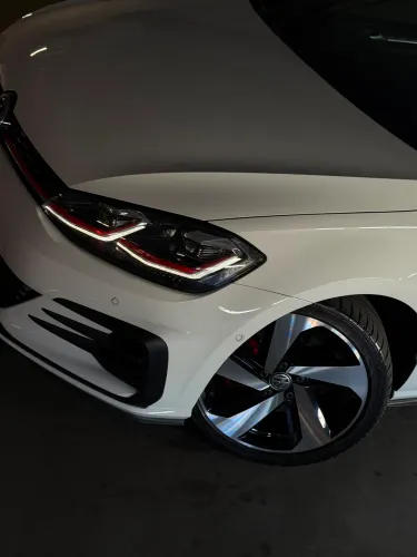 Volkswagen Golf GTI 350 TSI 2.0 230cv 16V Aut. 2019