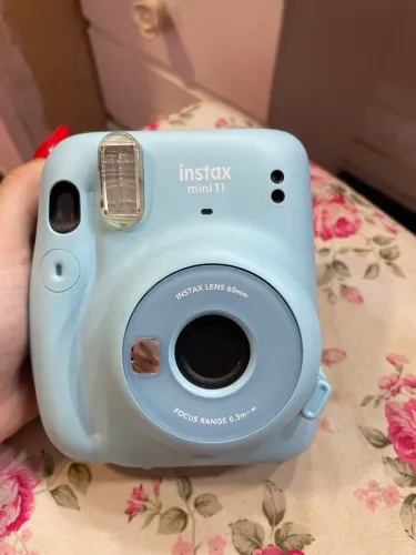 Câmera Polaroide Instax Mini 11